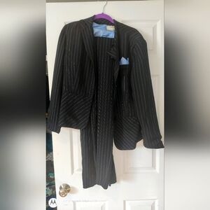 Studio I Women's Pinstripe Suit - Size 14